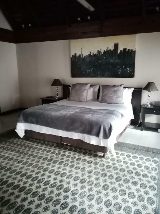 No66 Sandton Lodge Johannesburg Zewnętrze zdjęcie